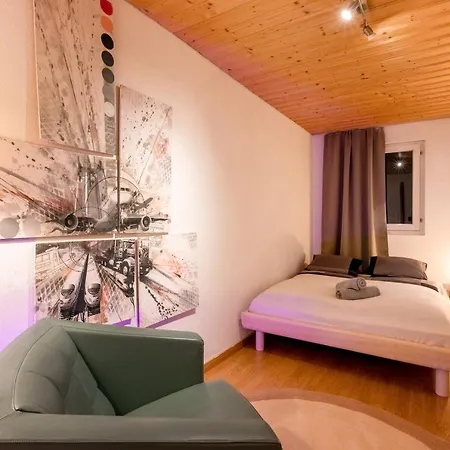 - Im Herzen Arosas - Grossraeumig, Stylisch & Zentral Apartment Arosa